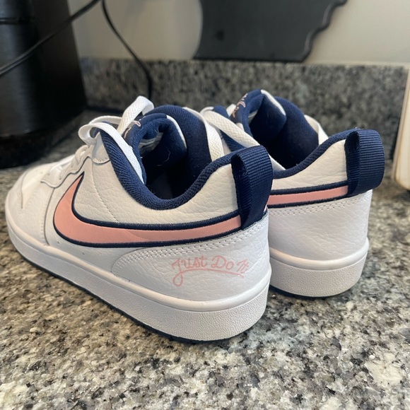 Nike Shoes Nike Court Borough Low 2e Gs Sneaker Poshmark